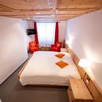 Garni Engiadina - Boutique 3* Scuol