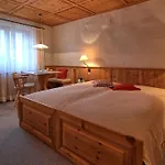 Garni Engiadina - Boutique 3* Scuol