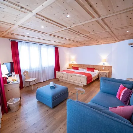 Engiadina Hotel