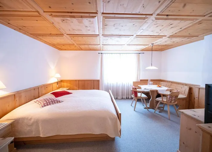 Garni Engiadina - Boutique 3*