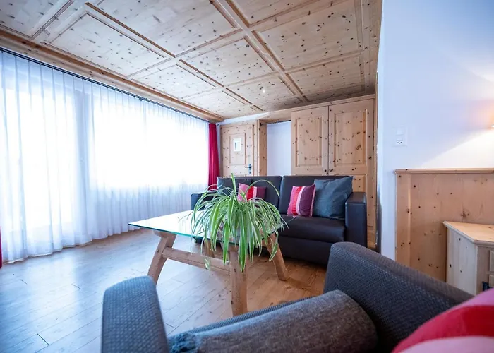 Garni Engiadina - Boutique Scuol