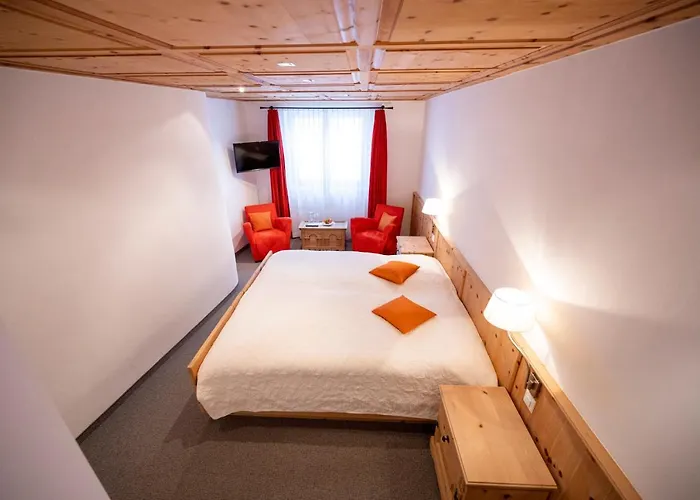 Garni Engiadina - Boutique 3* Scuol