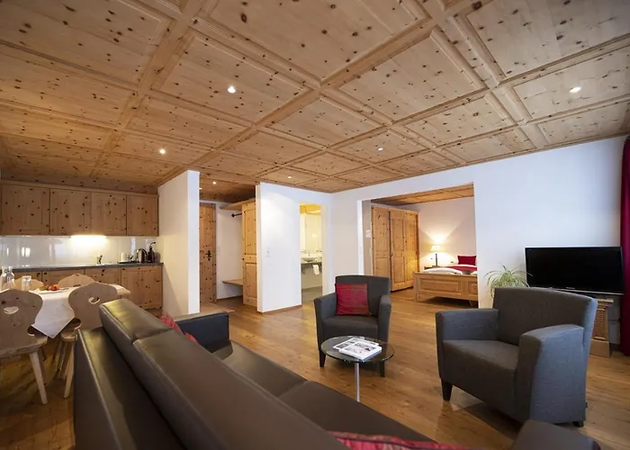 Garni Engiadina - Boutique 3* Scuol