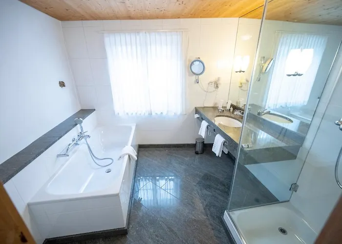 Garni Engiadina - Boutique Hotel Scuol