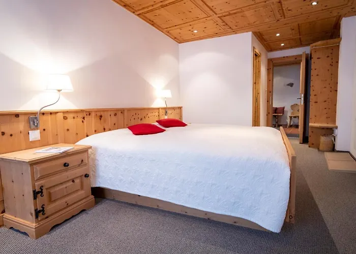 Garni Engiadina - Boutique 3*