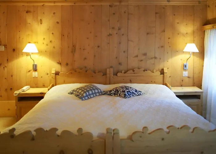 Hotel Garni Engiadina - Boutique 3*