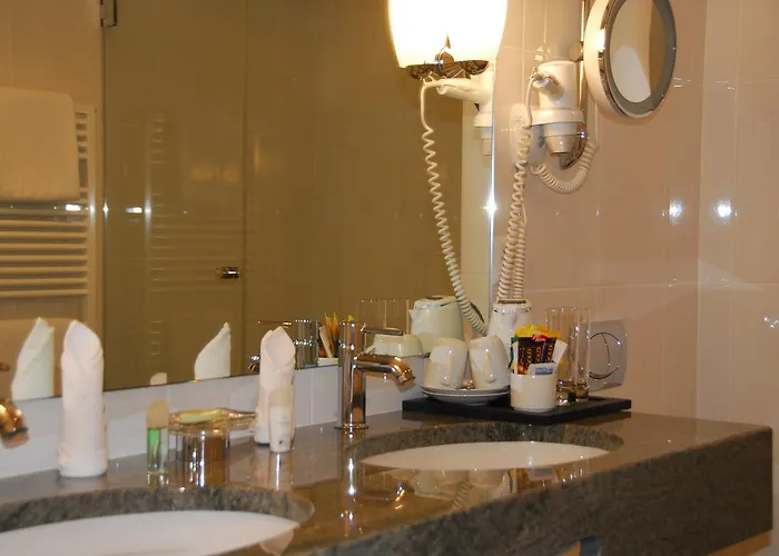 Hotel Garni Engiadina - Boutique 3*