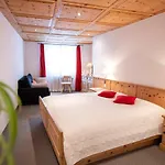 Garni Engiadina - Boutique 3*