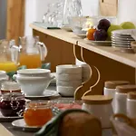 Hotel Garni Engiadina - Boutique Scuol
