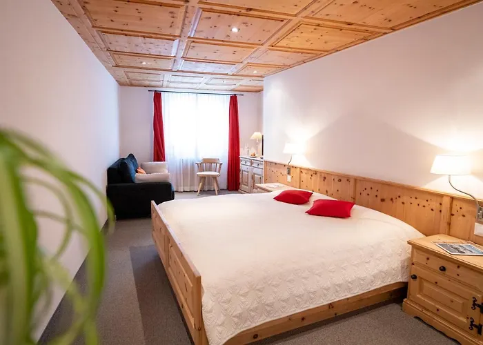 Garni Engiadina - Boutique 3*