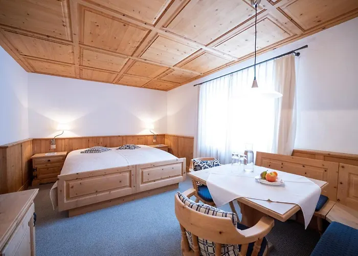 Garni Engiadina - Boutique Scuol