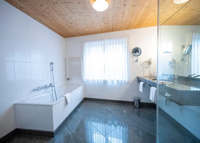 Garni Engiadina - Boutique Hotel Scuol